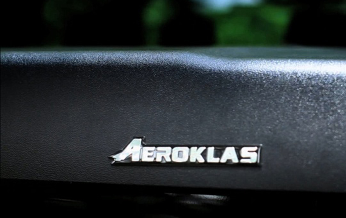 Aeroklas Deck Cover Manual Lift up for Isuzu Dmax