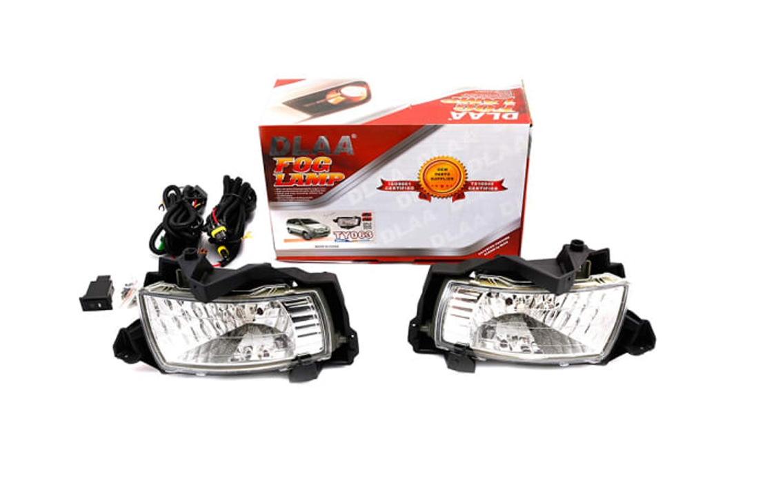 DLAA TY032 Fog Light for Toyota Innova 2005