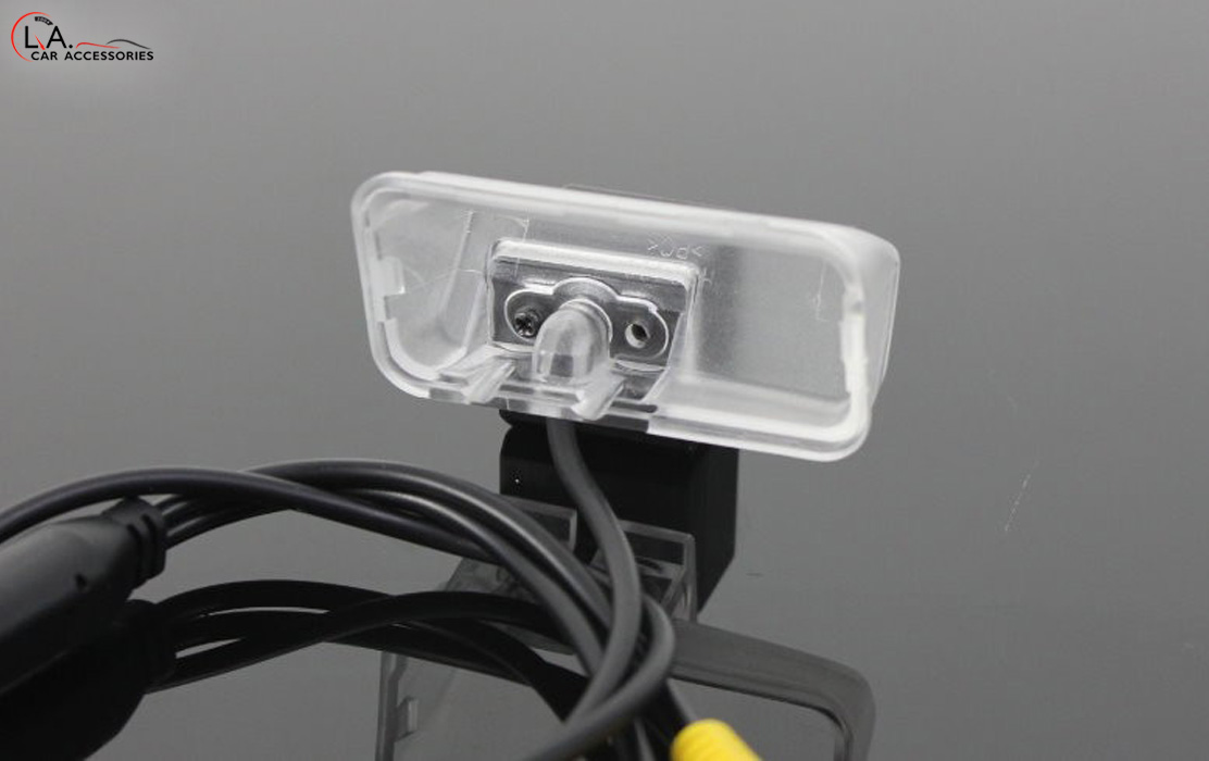 TOYOTA ALTIS 2016 OEM Reverse Camera